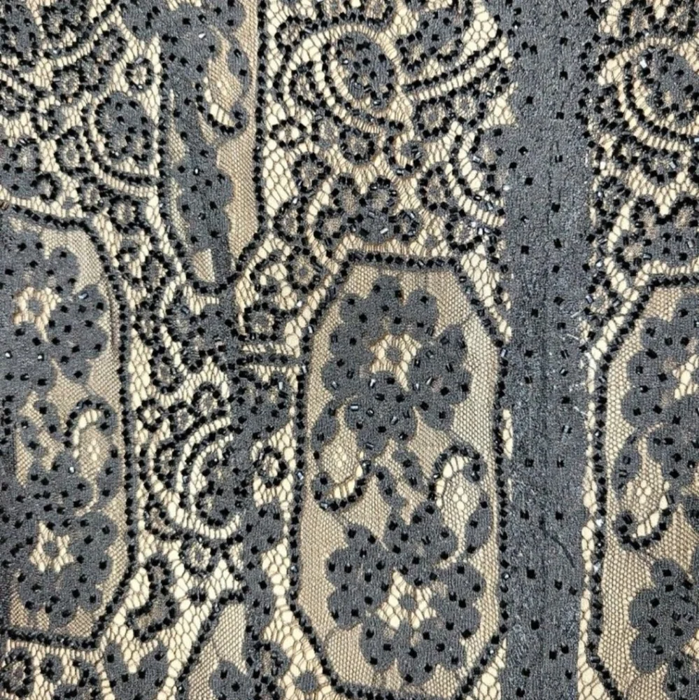 Lace Cocktail Dress - Picture 2 of 4